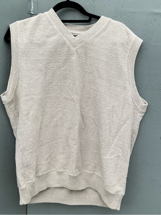 Abercrombie & Fitch Other - Abercrombie & Fitch Cream Knit V-Neck Sweater Vest